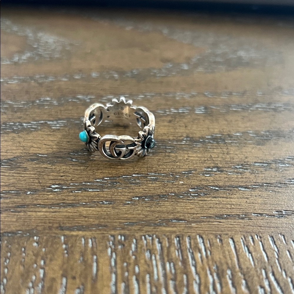 Gucci flower ring interlocking GG